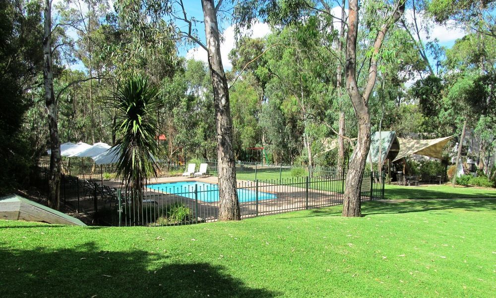 A-Line Holiday Park Bendigo Buitenkant foto