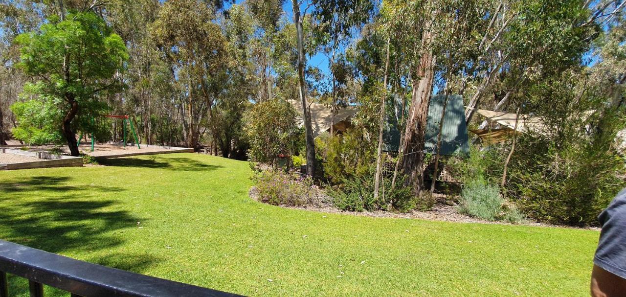 A-Line Holiday Park Bendigo Buitenkant foto
